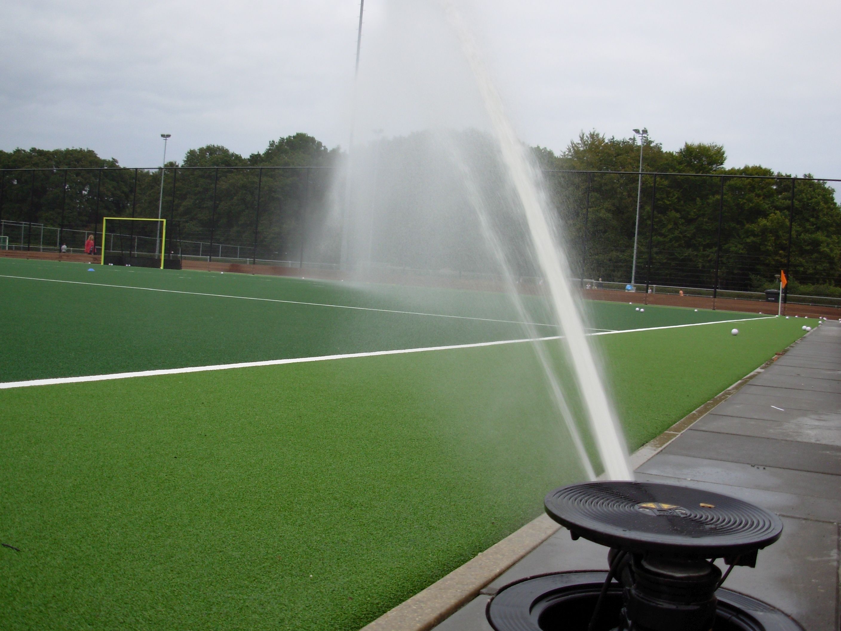 De snelste sproeier voor beregening van hockeyvelden: Perrot VP3